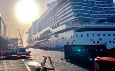Only cruises record a significant rise