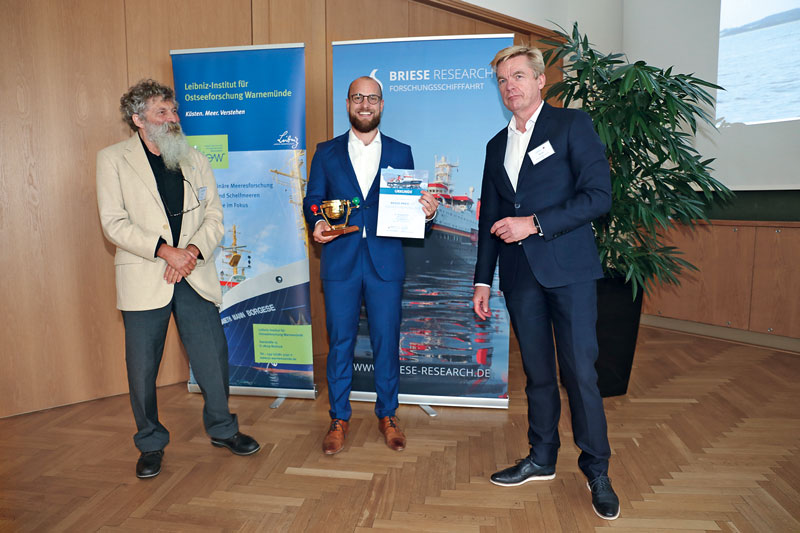 Böttner receives Briese award