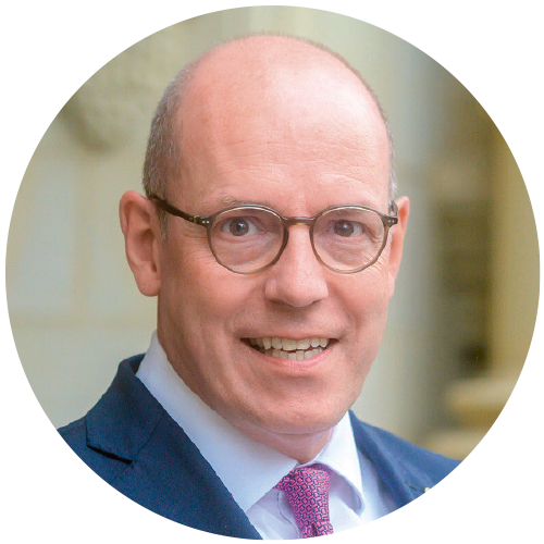 Portraitfoto von Bernd Afflerbach, dem Präsidenten des Bauindustrieverbands Niedersachsen-Bremen