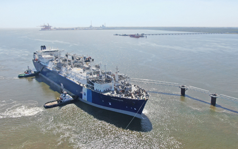 Luftaufnahme des schwimmenden LNG-Terminals „Excelsior“