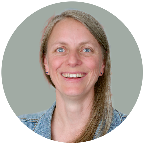 Portraitfoto von Lena Lankenau, Mitarbeiterin im Team Umwelt und Nachhaltigkeit bei bremenports