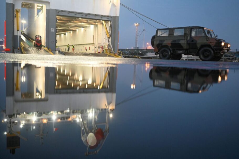 NATO-Operation „Steadfast Dart 26“ im Seehafen Emden