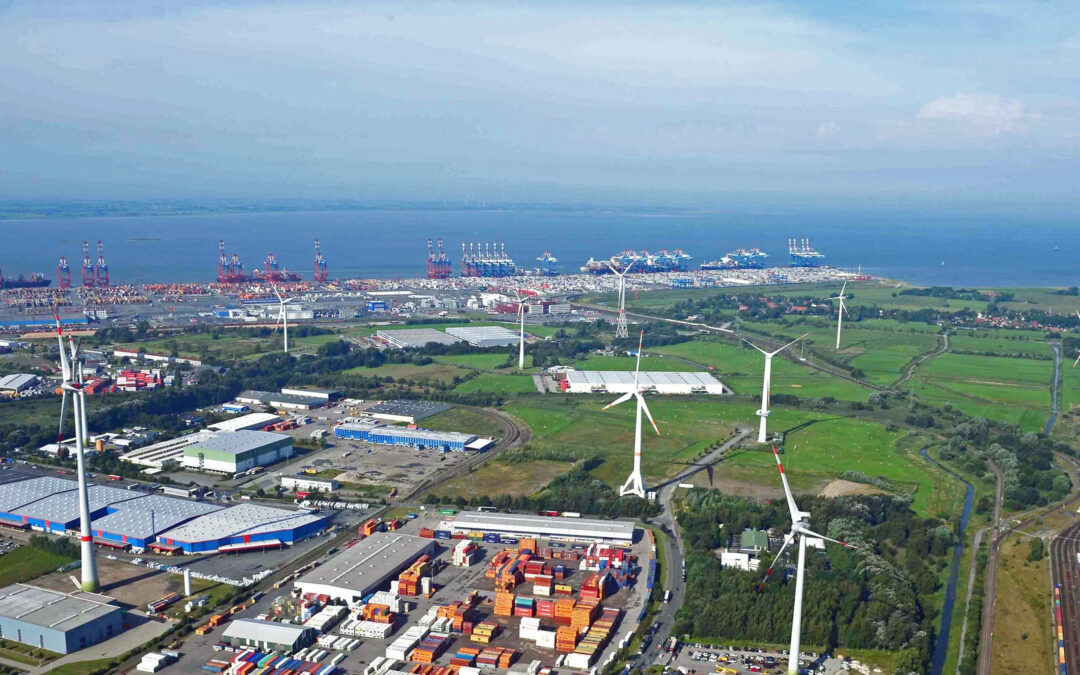 Perspektivenpapier zeigt Weg zum CO₂-neutralen Überseehafen 2035