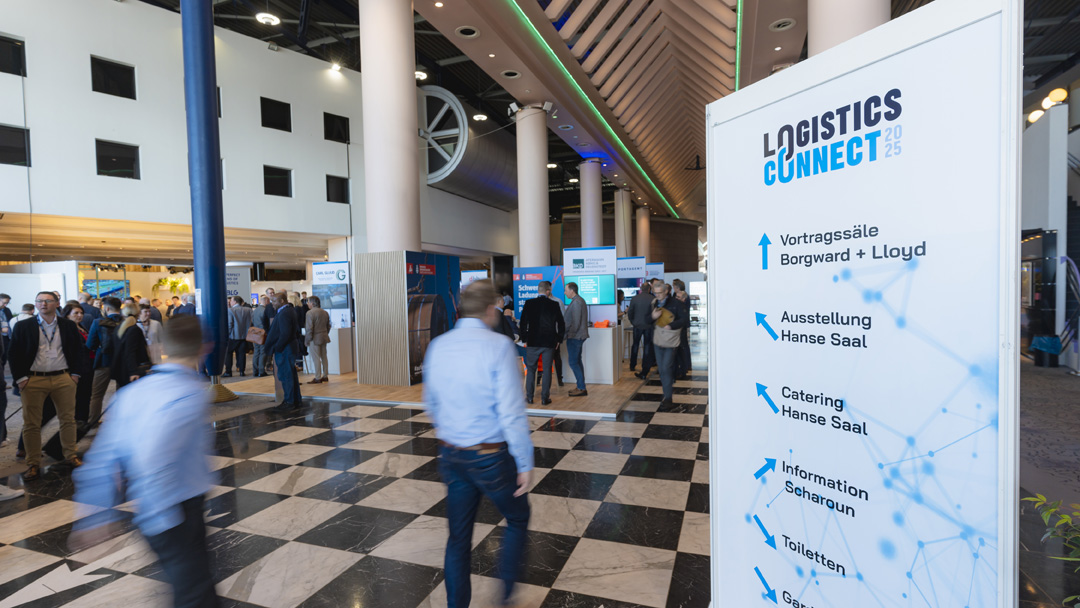 Blick in die Empfangshalle der Veranstaltung